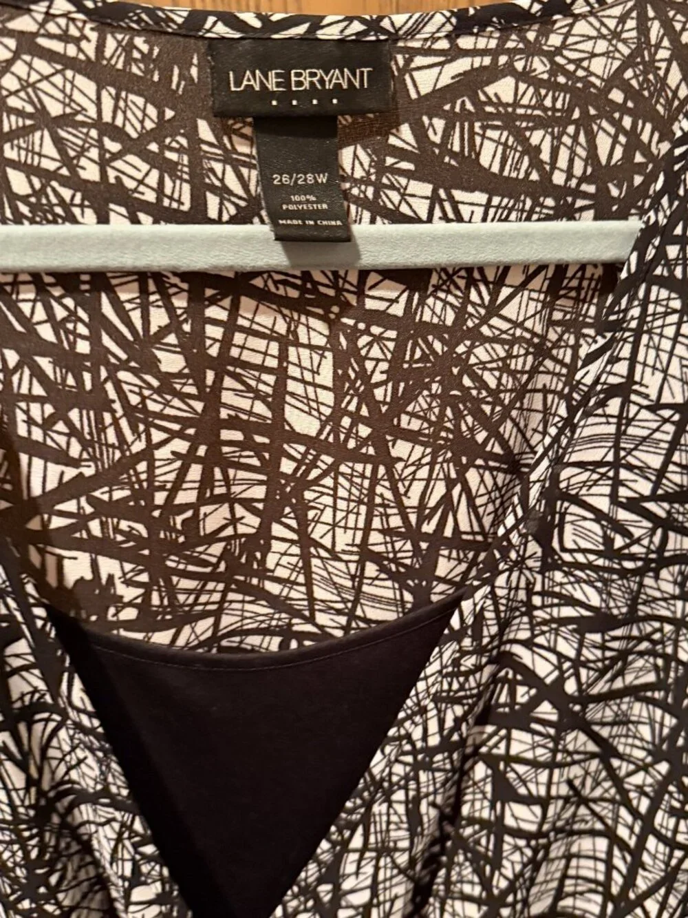 Lane Bryant 26/28W Abstract Crossover Blouse